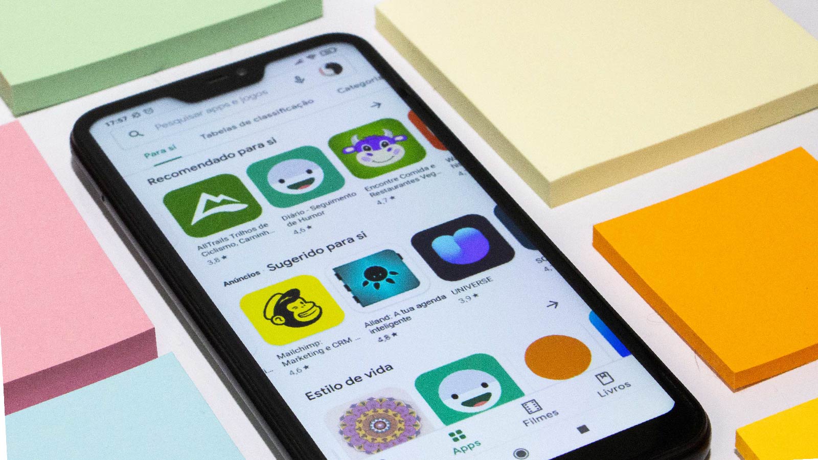 Design That Speaks — Visual Identity & Creativity project image by Jéssica Viana.